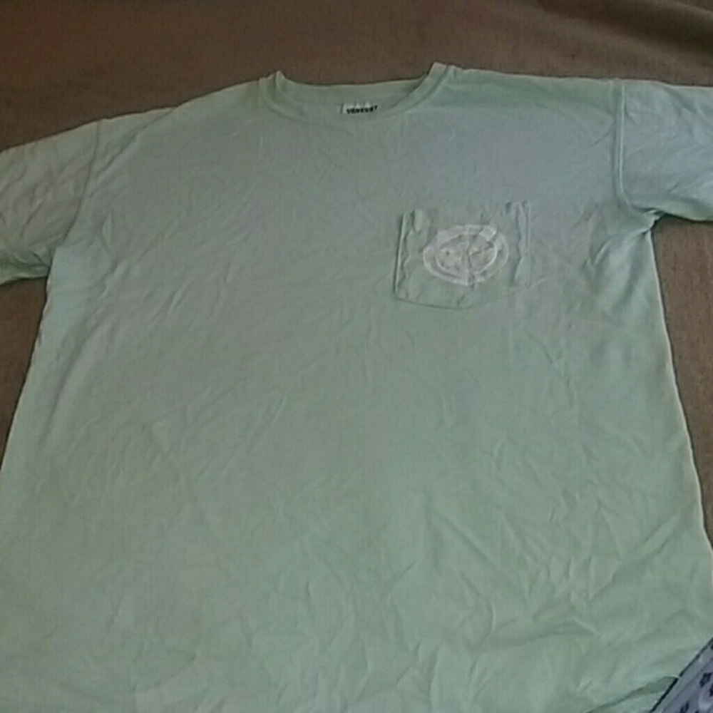 Women's comfort color shirt